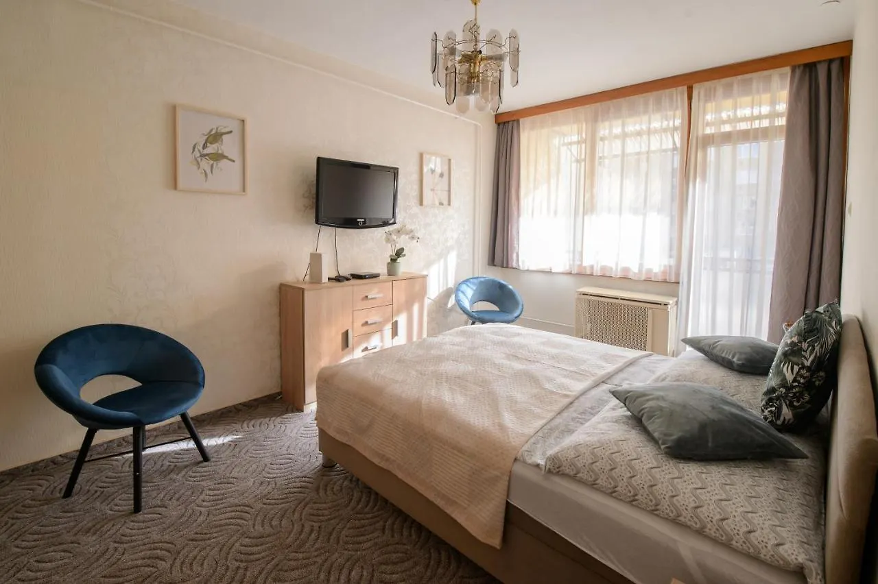 Apartment Lujzi Apartman Eger
